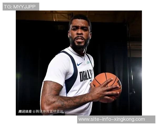 浓眉称赞马绍尔全力以赴无论角色变化首发替补皆无所谓