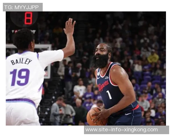 哈登称赞团队合作精神近12场比赛10胜体现集体力量