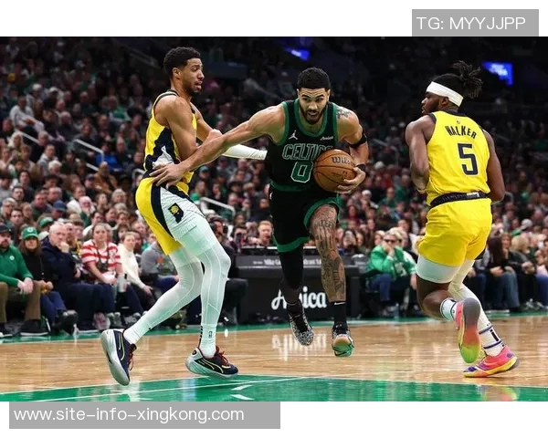 凯尔特人主场迎战骑士首发阵容解析普理查德怀特杰伦布朗米诺特科塔齐聚一堂